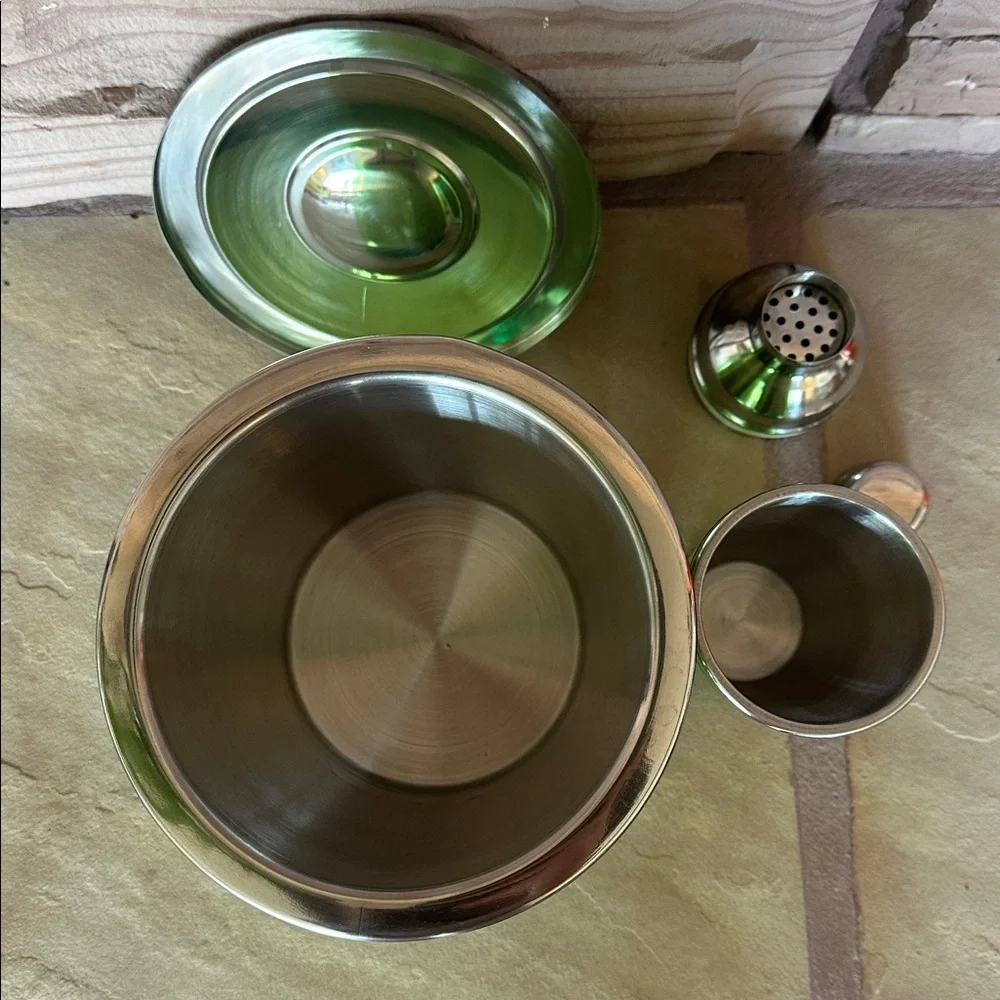 Ice Bucket and Shaker - Picture 3 of 3